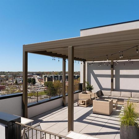 Hilton Garden Inn Greenville University Area Экстерьер фото